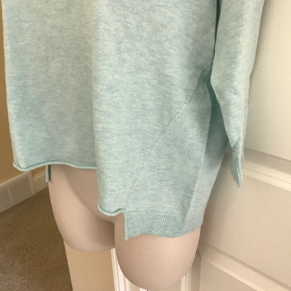 🎈lowest🎈final AE soft light blue/aqua sweater - Picture 4 of 6