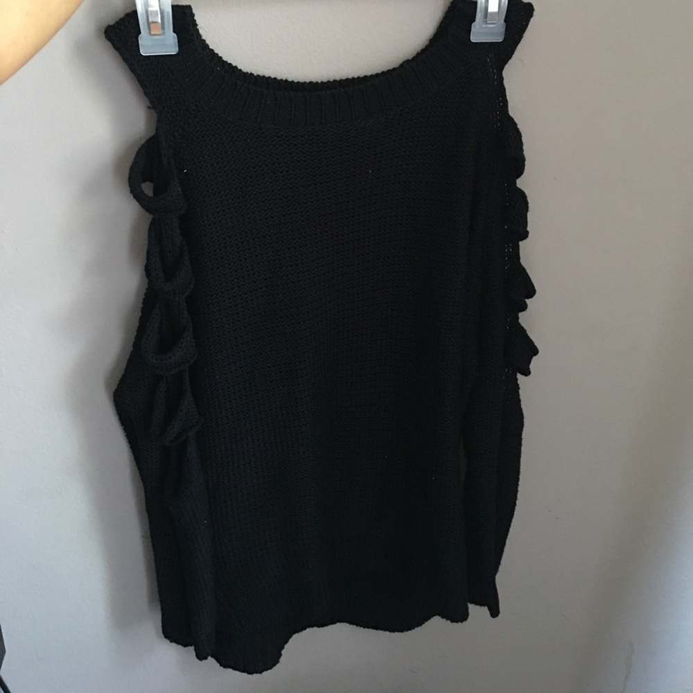 Knit sweater slits on arms