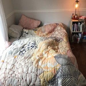 Anthropologie Twin Bed Comforter