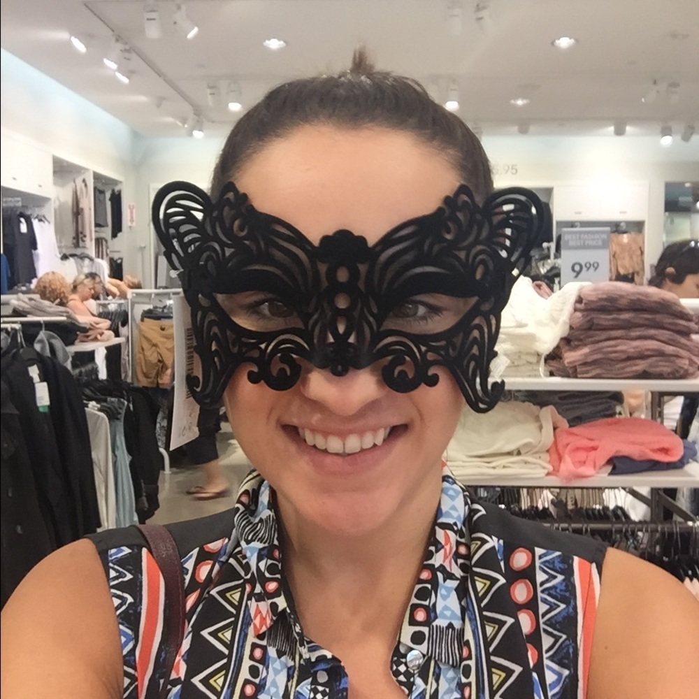 Meet your Posher, Tara