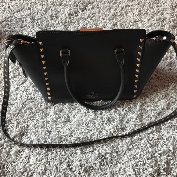 Rockstud Valentino 💯 - Picture 2 of 8