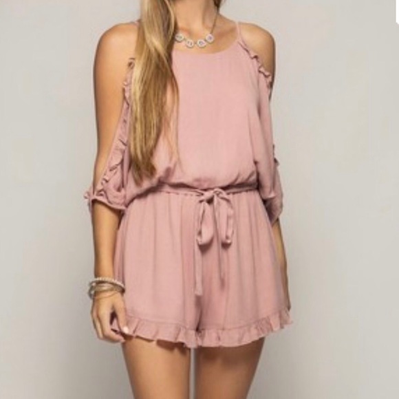 Bella Blush Romper - Picture 2 of 4