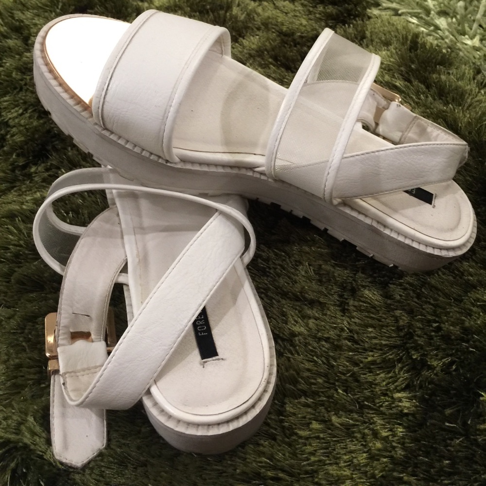 Sandals - Picture 2 of 2