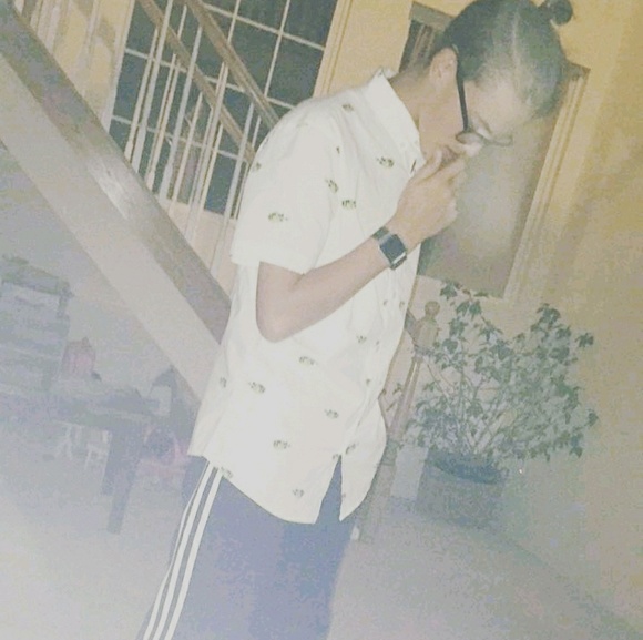 Meet your Posher, Evan - Picture 1 of 1