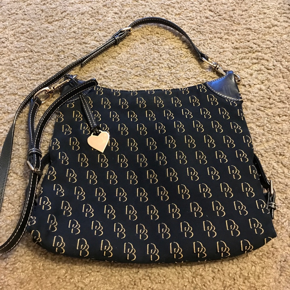 Dooney&Bourke