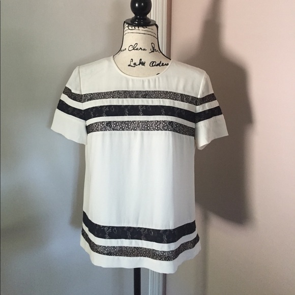 BCBGMAXAZRIA SHORT- SLEEVE TOP - Picture 3 of 7