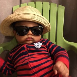 Meet your Posher, Connie