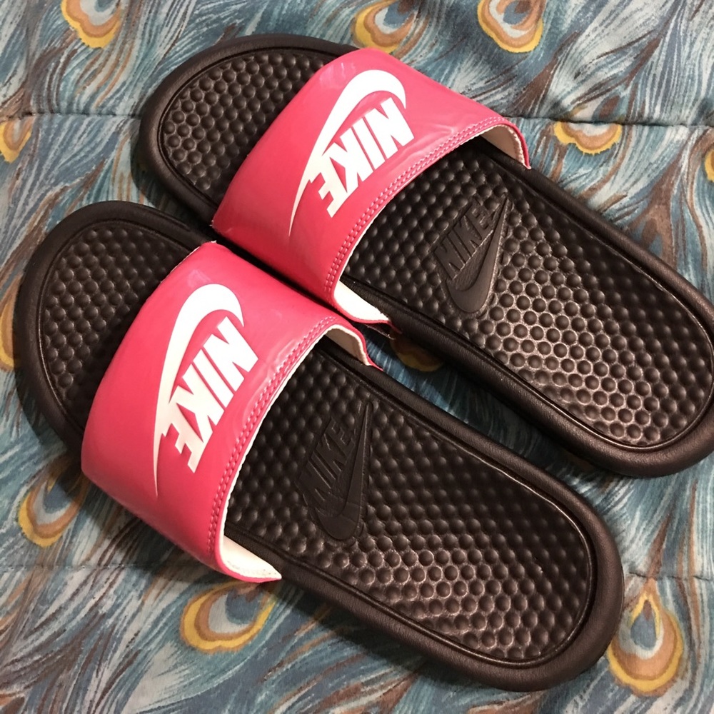 Nike Slides/Sandals