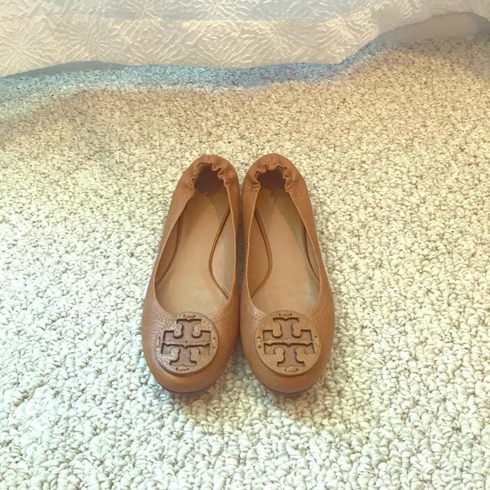 Tory Burch Revas in Good Condition! Size 8.5