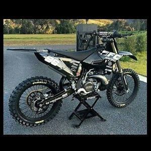 Meet your Posher, Deven