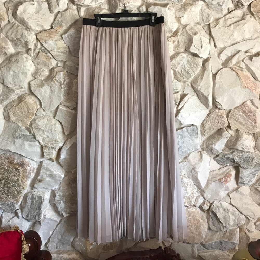 Jennifer Lopez Maxi Skirt