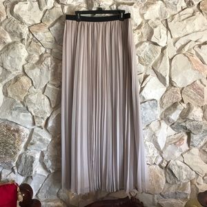 Jennifer Lopez Maxi Skirt