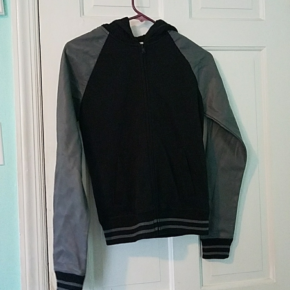 Long sleeve jacket