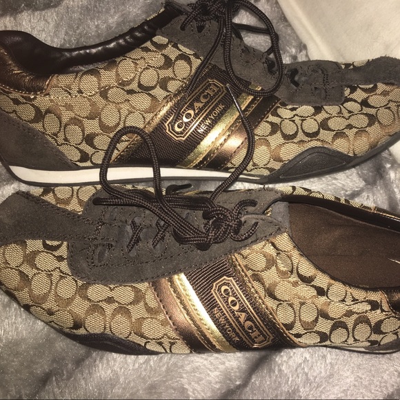 Coach Shoes - Picture 3 of 3