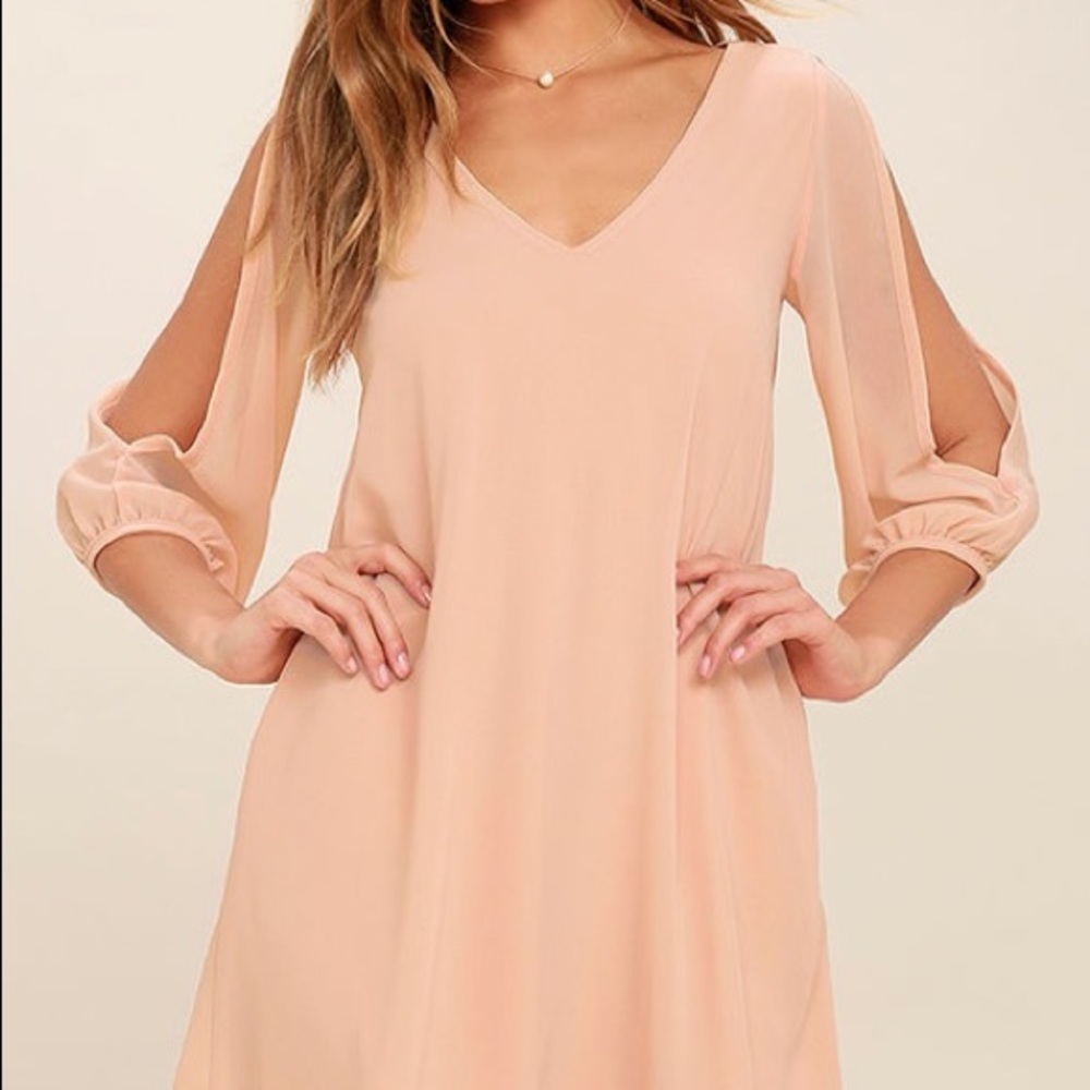 Long sleeve light pink dress