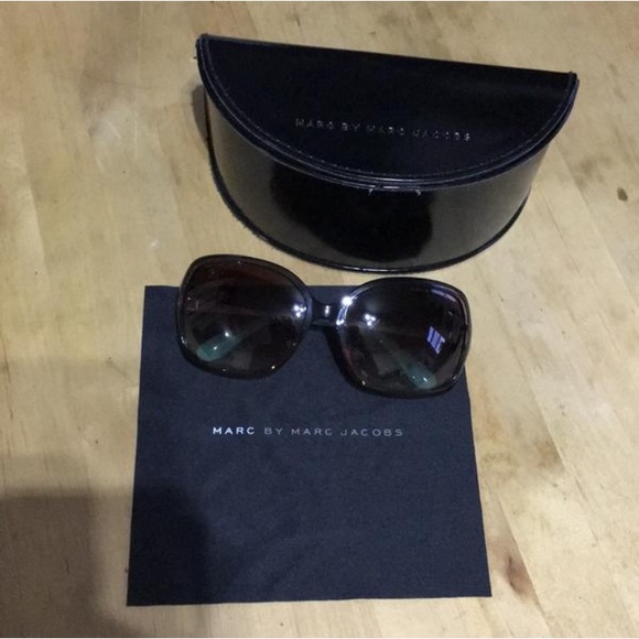 Marc by Marc Jacob turquoise brown sunglasses - Picture 3 of 4