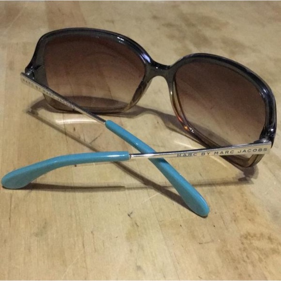 Marc by Marc Jacob turquoise brown sunglasses - Picture 4 of 4