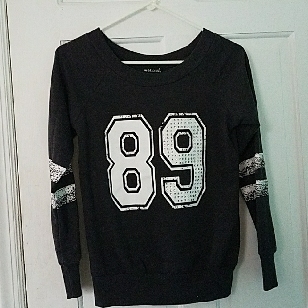 Long sleeve 89 sweater