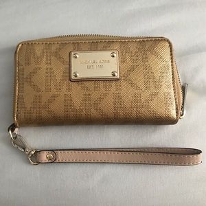 Michael Kors wallet