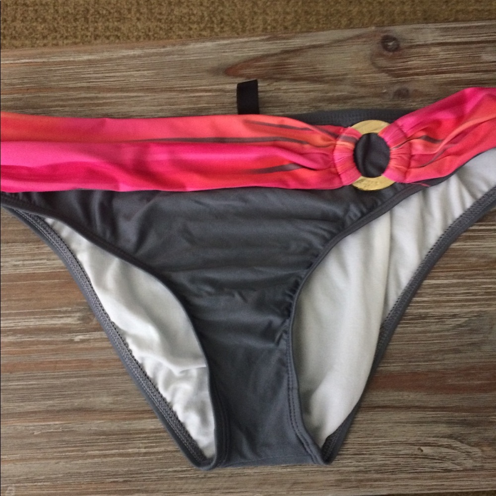 Bikini bottoms
