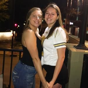 Meet your Posher, Jennifer