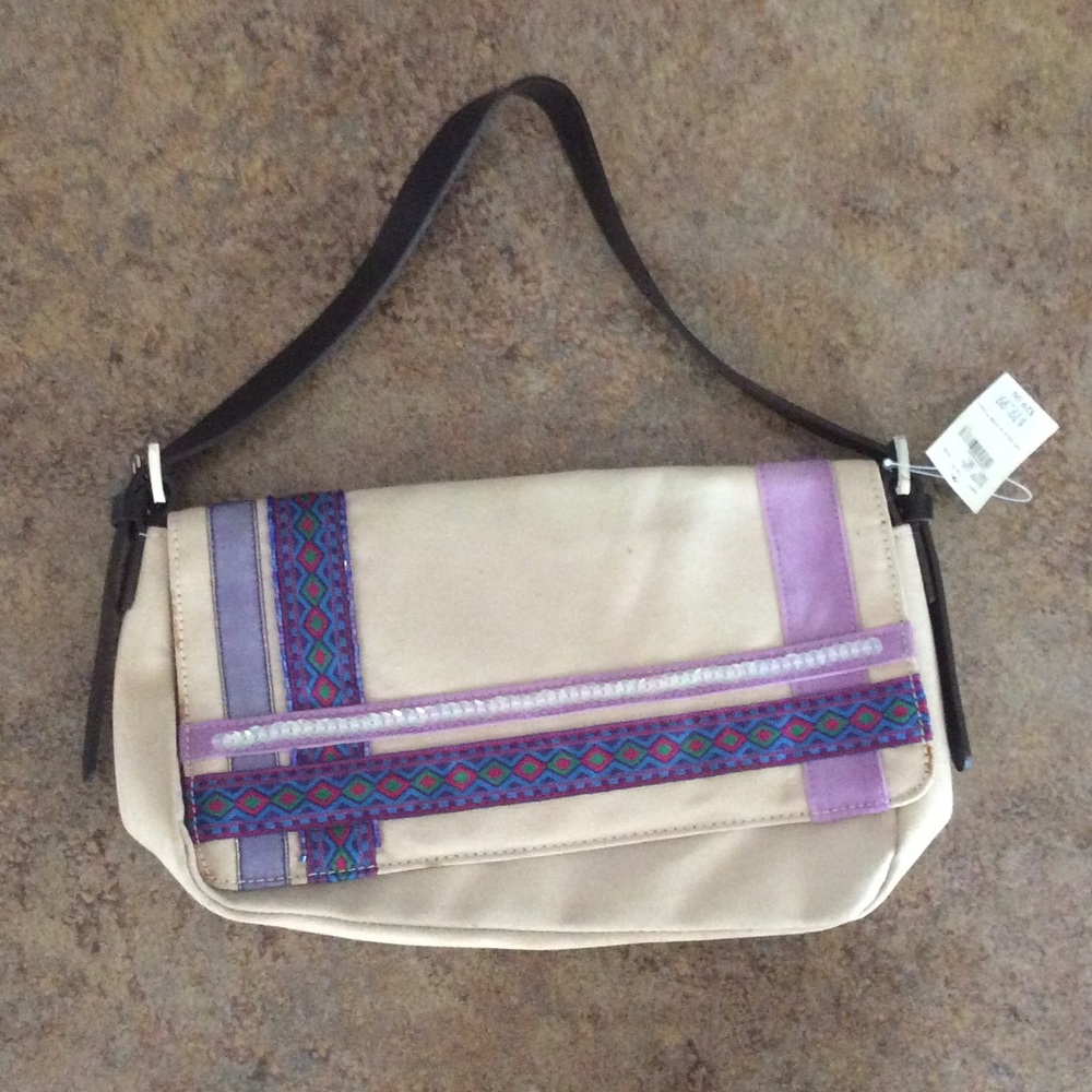 Brand new purse