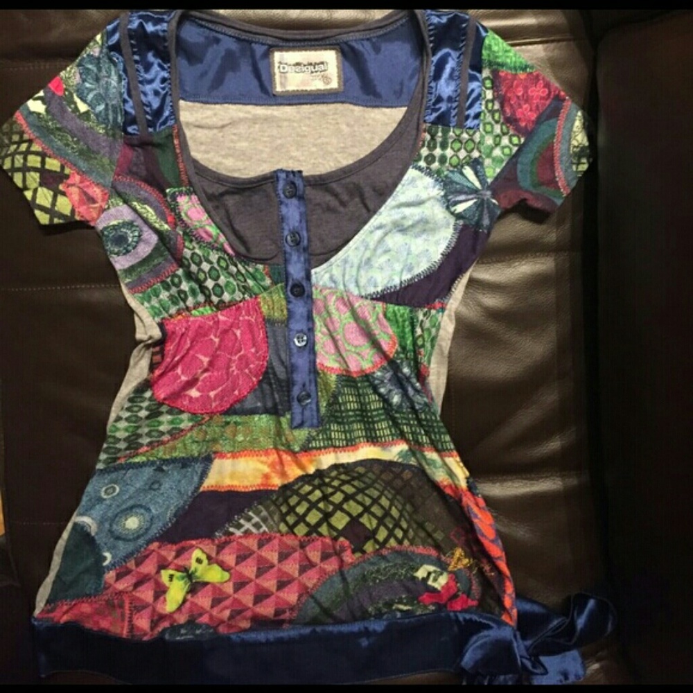 Unique Desigual Short Sleeve Top with Lace Ribbon