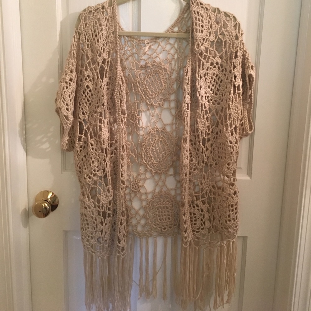 Short sleeve, crochet cardigan