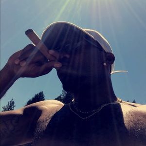 Meet your Posher, Tauran