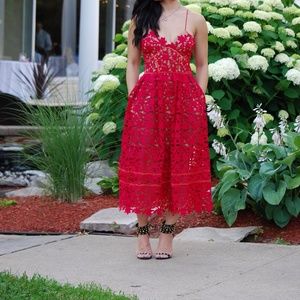 Self Portrait-Style Red Azalea Dress