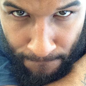 Meet your Posher, Clarence