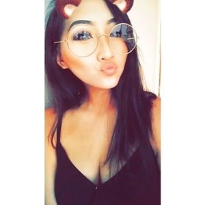 Meet your Posher, Pachouablai