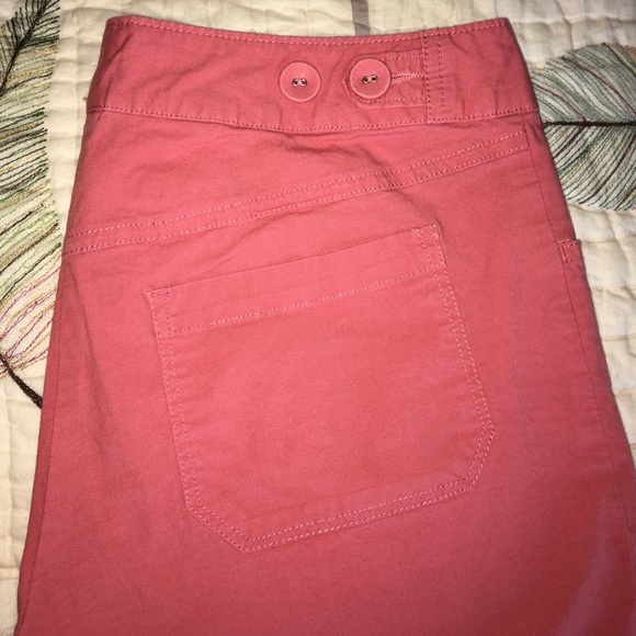 Coral Cotton Capris - Picture 3 of 3