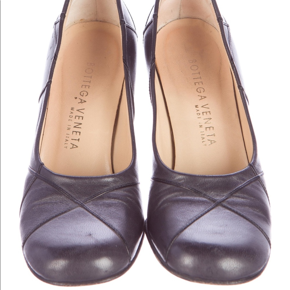 US Size 5 Authentic Bottega Veneta Gray Leather