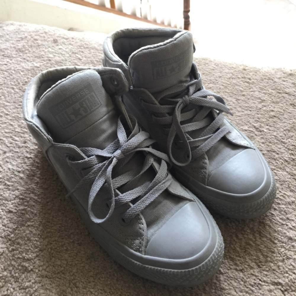 Mono Gray Converse All Star
