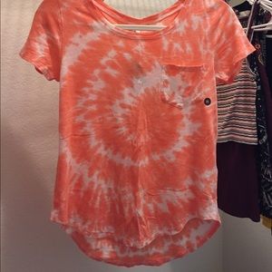 short sleeved shirt