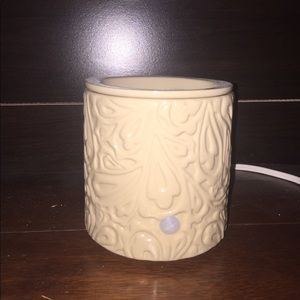 wall plug in wax melter
