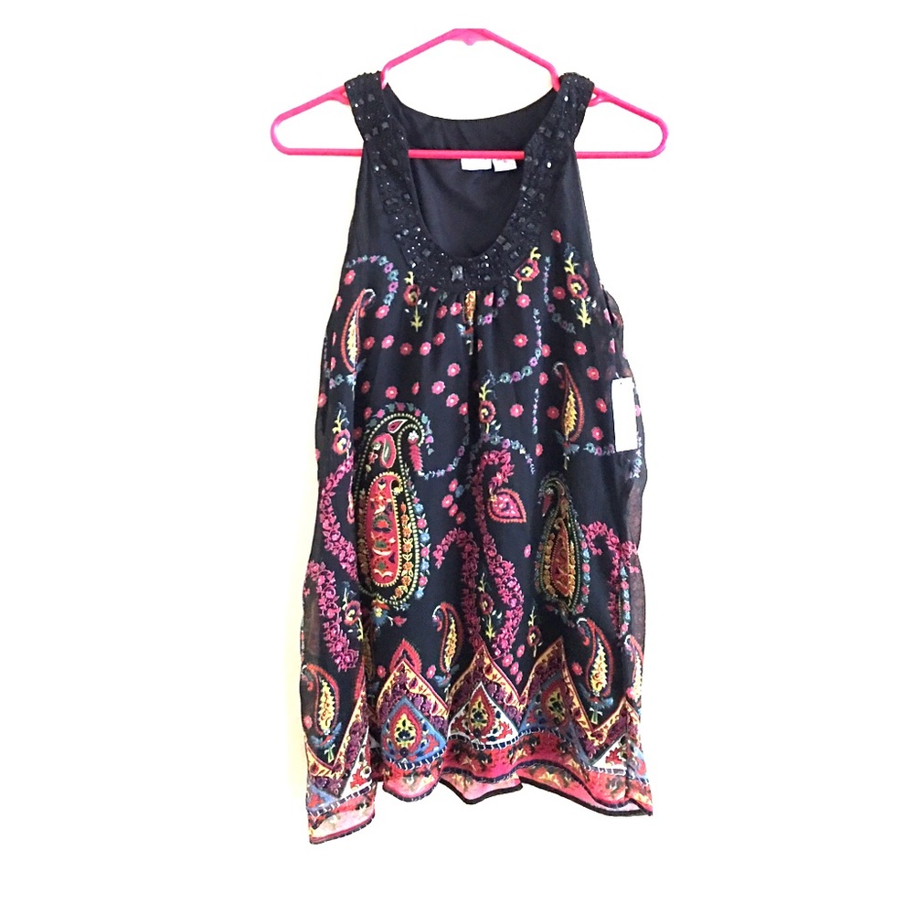 NWT. ✅Dress in a size Small.