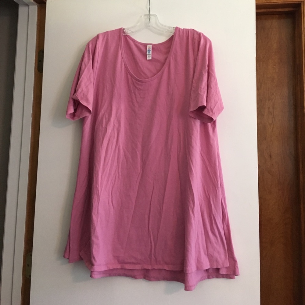 LuLaRoe Rose Pink Perfect Tee