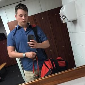 Meet your Posher, Levi