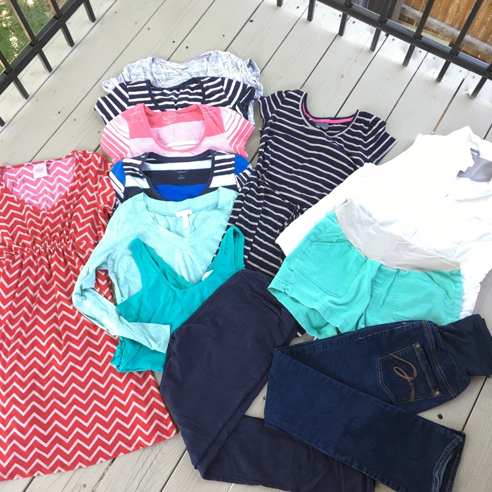 Maternity lot various sizes GUC