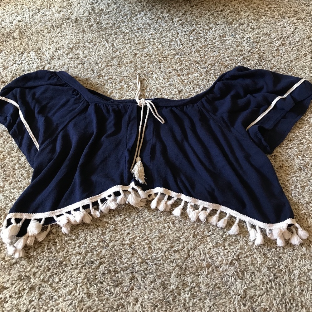 Off the shoulder blue boohoo style crop top.