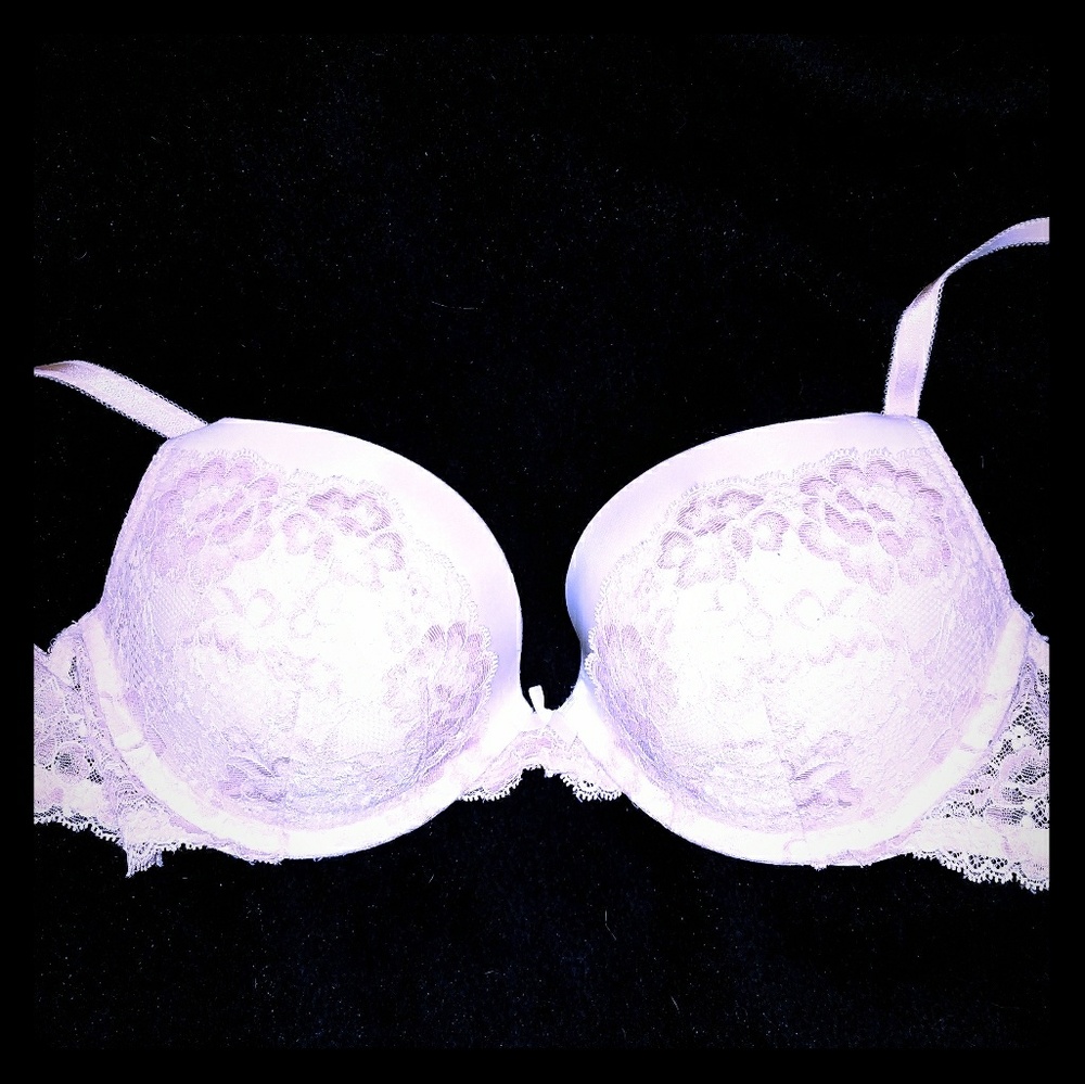 **SOLD**VS DREAM ANGELES PUSH-UP BRA SIZE 34DD
