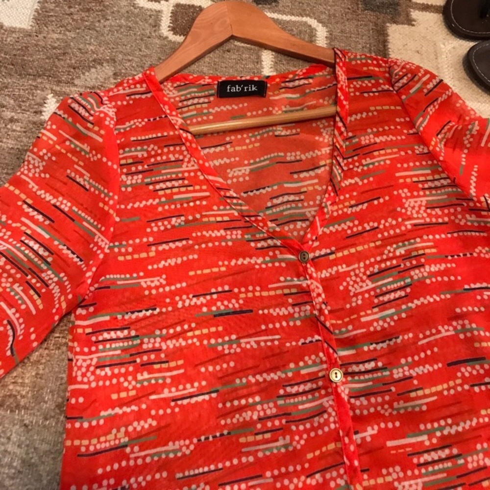 Hi lo blouse - Picture 4 of 8