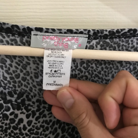 Pattern Tunic - Picture 3 of 3