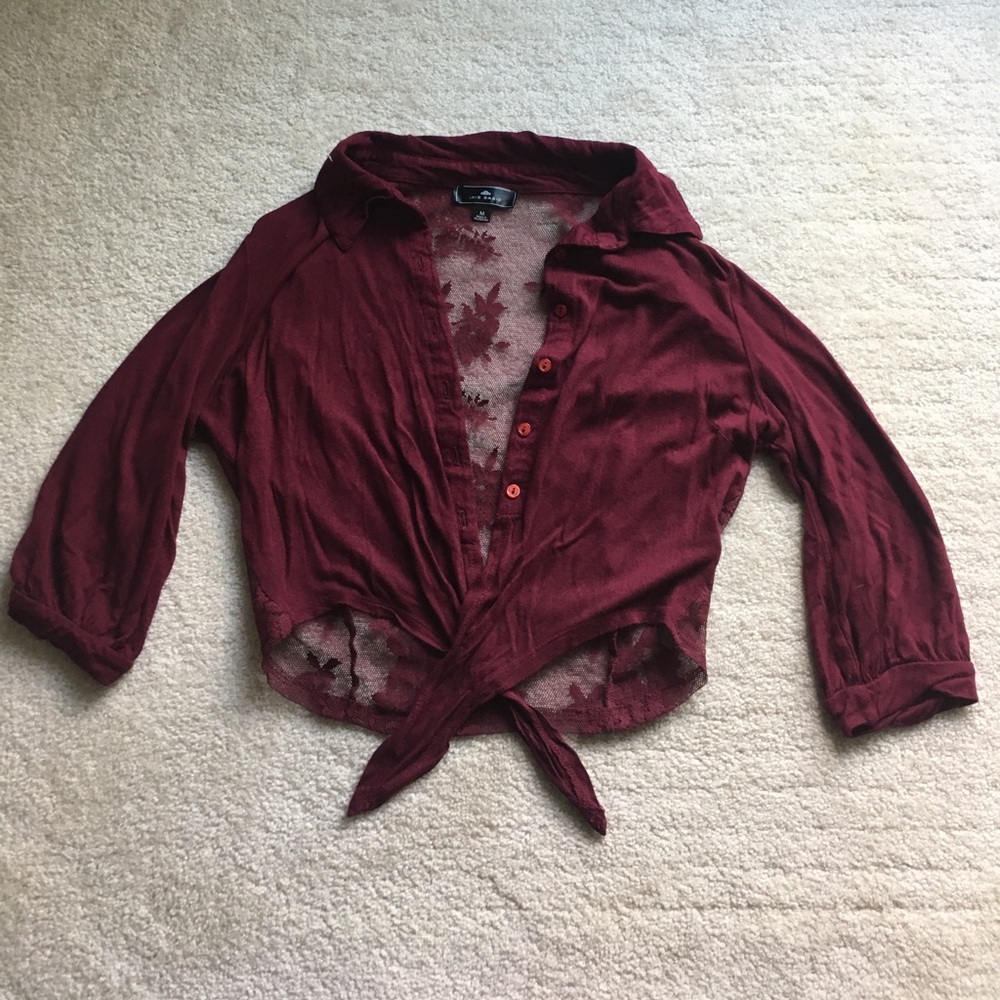 Front tie lace crop top