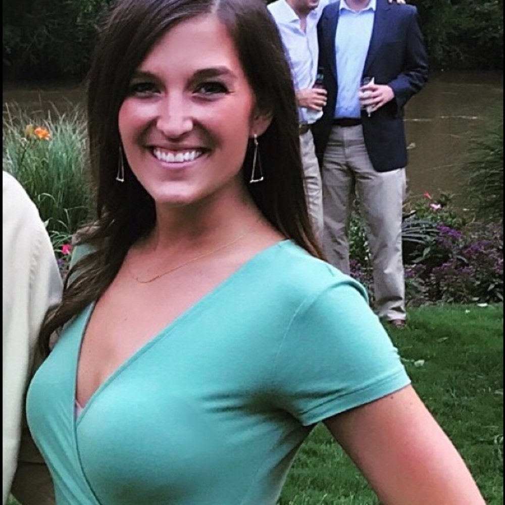 Meet your Posher, Amy