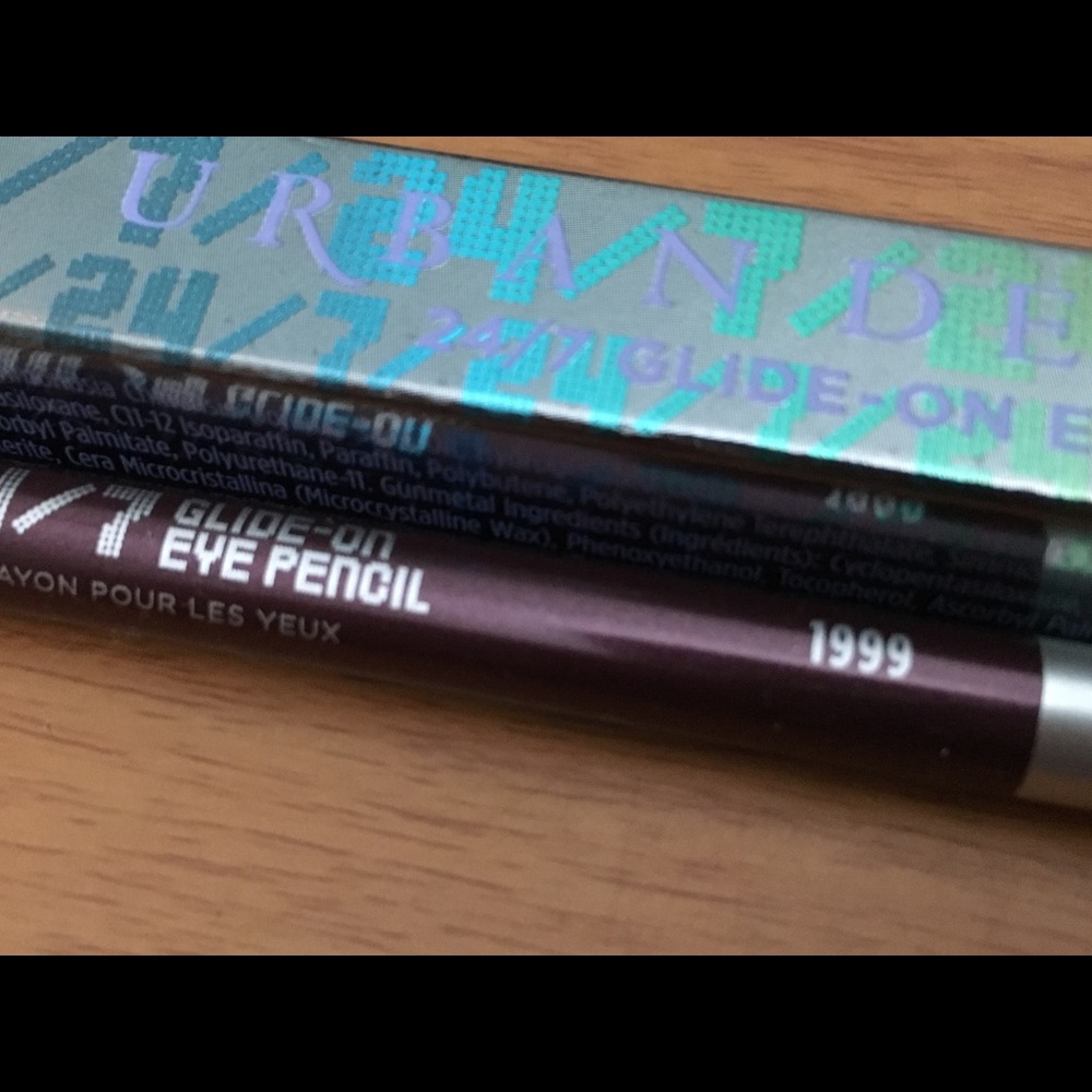 Urban Decay 24/7 glide-on eye pencil in 1999, new