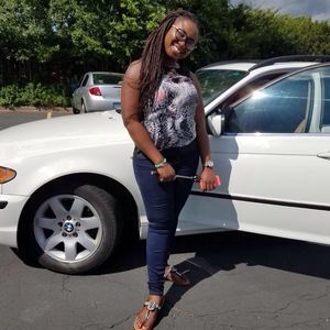 Meet your Posher, Yole