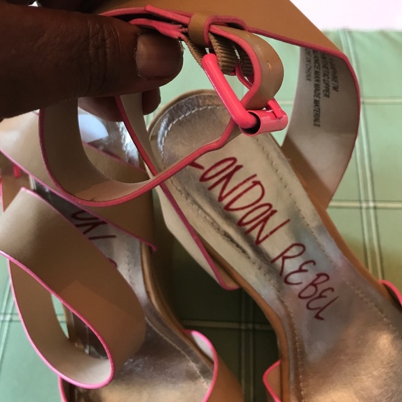 London Rebel Camel Tan Ankle Strap Wedge -S6 - Picture 3 of 7